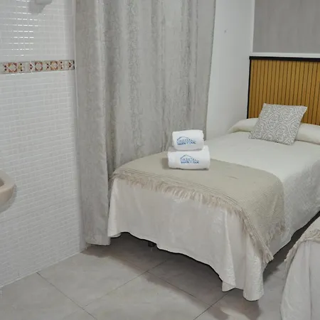 Ramon Y Cajal Guest house *