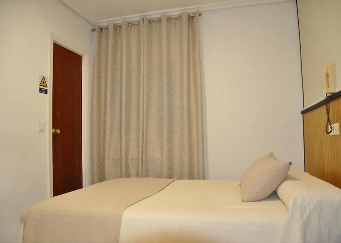 Ramon Y Cajal Affittacamere *