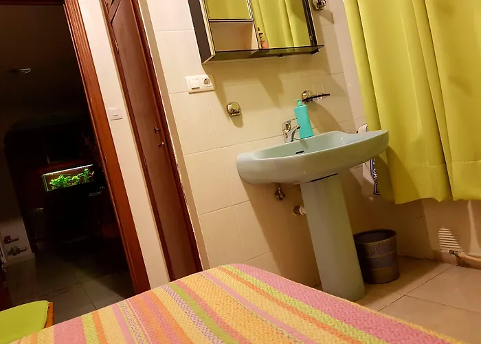 Pensión Ramón Y Cajal