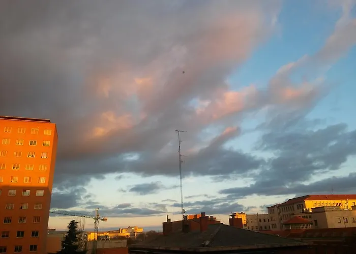 Ramon Y Cajal Affittacamere *